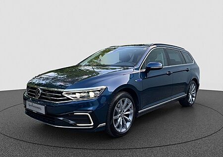 VW Passat Variant Volkswagen GTE 1.4 TSl 160 kW DSG AHK Navi