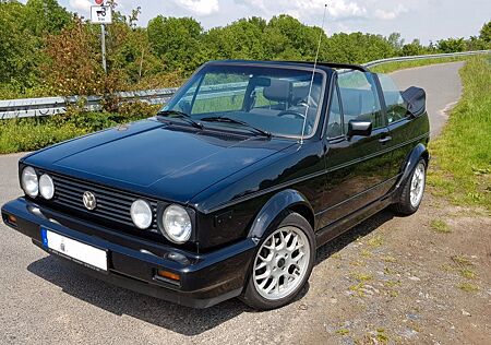 VW Golf Volkswagen 1.8 Cabrio (US)