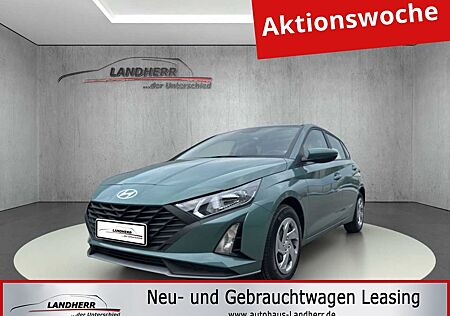 Hyundai i20 1.2 Comfort//Navi/Kamera/PDC