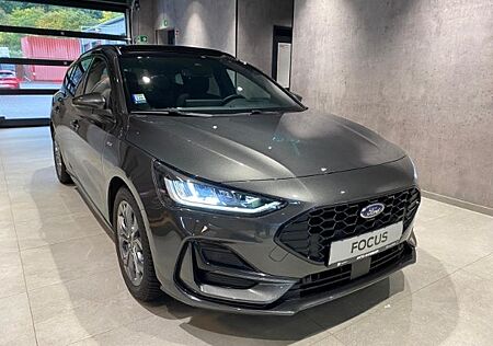 Ford Focus Turnier ST-Line X 1.0 EcoBoost Mild-Hybrid