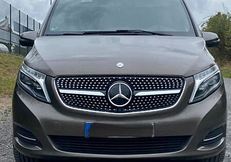 Mercedes-Benz V 250 d Aut. AVANTGARDE 4 MATIC STANDHZG. 7 SITZ