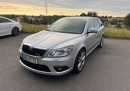 Skoda Octavia 2.0 TDI DSG RS Combi RS