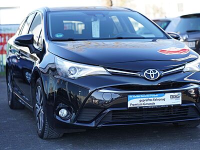 Toyota Avensis Touring Sports Business Edition 2. Hand