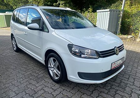 VW Touran Volkswagen Comfortline BMT 7 SITZER