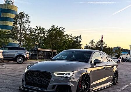 Audi RS3 gebraucht kaufen Audi RS3 2.5 TFSI DAZA, S-tronic limo AIRLIFT/ZPERFO.