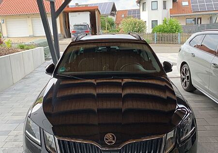 Skoda Octavia 1.5 TSI ACT DSG SOLEIL Combi SOLEIL