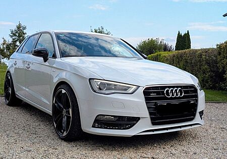 Audi A3 2.0 TDI cl. d. S tr. qua S line Sportb. S...