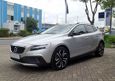 Volvo V40 T4 AWD Cross Country Plus #madebymerten