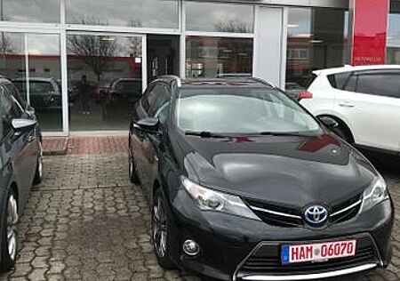 Toyota Auris Touring Sports Hybrid