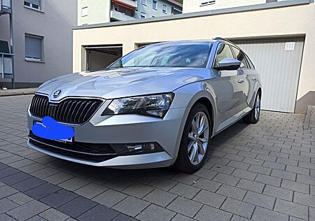 Skoda Superb 2.0 TDI Combi