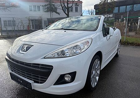 Peugeot 207 CC Cabrio-Coupe*PDC*SZH*LEDER*KLIMA*