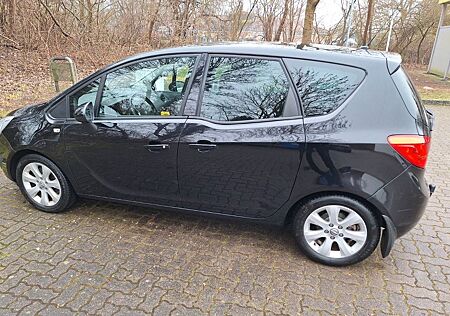 Opel Meriva 1.7 CDTI Color Edition 81kW Color Edition