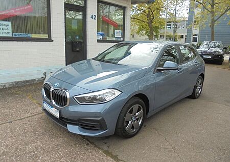 BMW 118 i Advantage"KLIMATR.-6GANG-PDC"