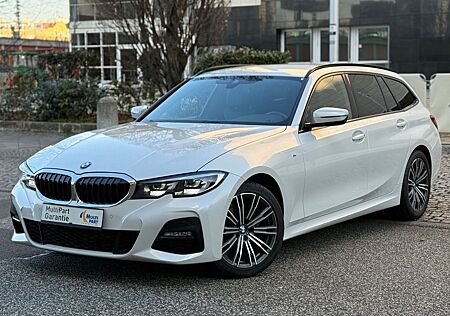 BMW 320 d xDrive Touring MSport//*ALCANTARA*//*LED*/