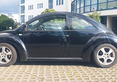 VW New Beetle Volkswagen Lim. 2.0