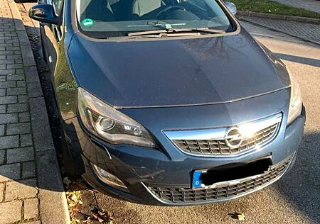 Opel Astra 1.4 Turbo Sport Sport