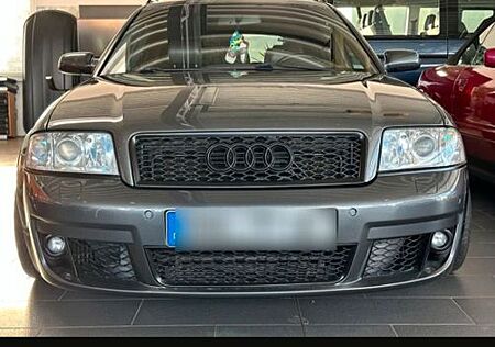 Audi RS6 4.2 tiptronic quattro Avant -