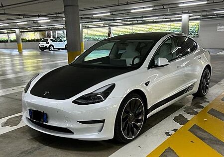 Tesla Model 3 Performance 513PS - PANASONIC Akku