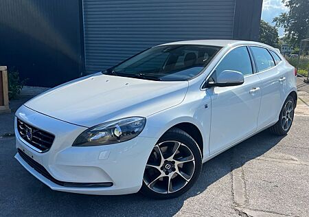 Volvo V40 Ocean Race Vollausstattung*Top Zustand*