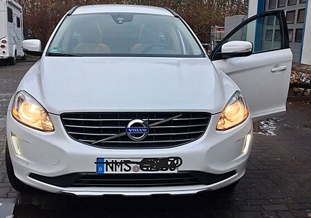 Volvo XC 60 XC60 D4 AWD Kinetic Geartronic Kinetic/AHK