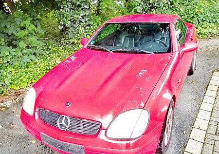 Mercedes-Benz SLK 200 -