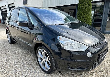 Ford S-Max Titanium 2.0 TDCI KLIMAAUTO*SHZG*ALU*EURO4