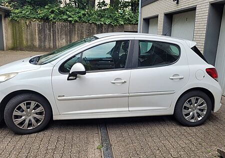Peugeot 207 Filou HDi FAP 90 Filou