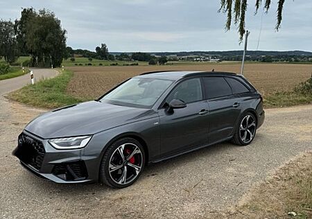 Audi A4 Avant 40 TDI Quattro S-Line Competition