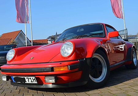 Porsche 911 Urmodell 911 Turbo 3.3 Zust.2