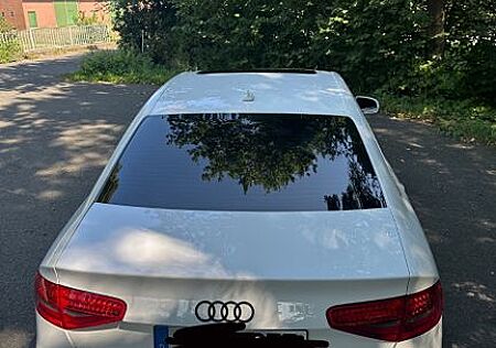Audi A4 2.0 TFSI Quattro