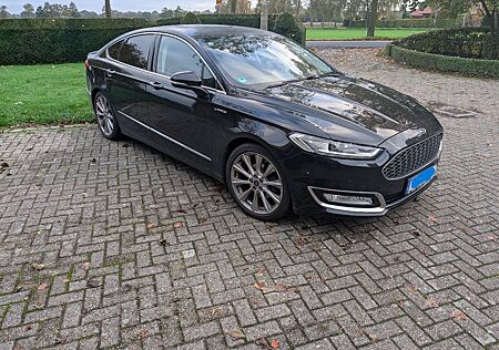 Ford Mondeo 2,0 TDCi 132kW Vignale P-Shift Allrad...