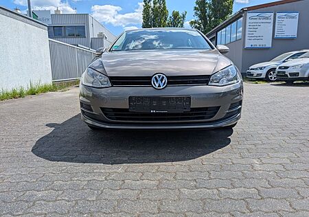 VW Golf Volkswagen VII Lim. Comfortline BMT