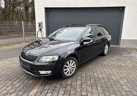 Skoda Octavia Combi Style Teilleder-Sportsitze-scheckh