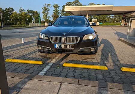 BMW 520d xDrive Touring A -