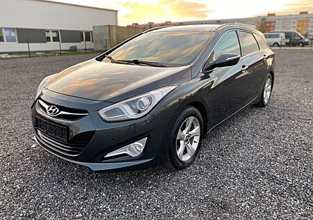 Hyundai i40 cw Style / Klima / Automatik