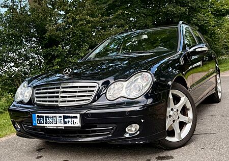 Mercedes-Benz C 280 mit viel Ausstattung