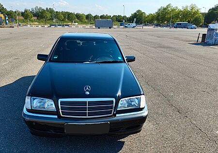 Mercedes-Benz C 180 ELEGANCE Elegance