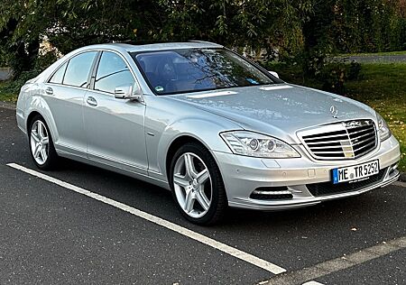 Mercedes-Benz S 400 HYBRID TOP ZUSTAND Wenig km