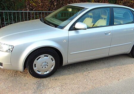 Audi A4 1.6