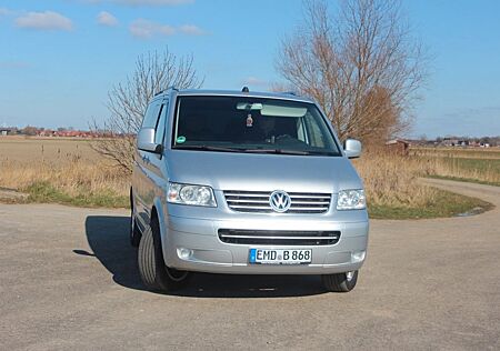 VW T5 Multivan Volkswagen 2,5l 174ps