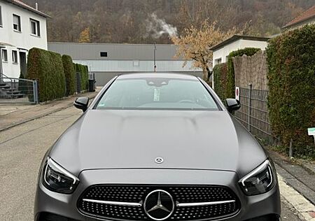 Mercedes-Benz E 200 Mercedes Coupé Lavella 21"/Foliert