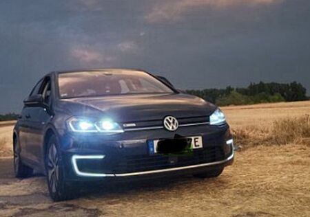 VW Golf Volkswagen e-