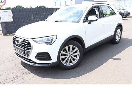 Audi Q3 35 TFSI S tronic, LED, Automatik, 8 x Alu