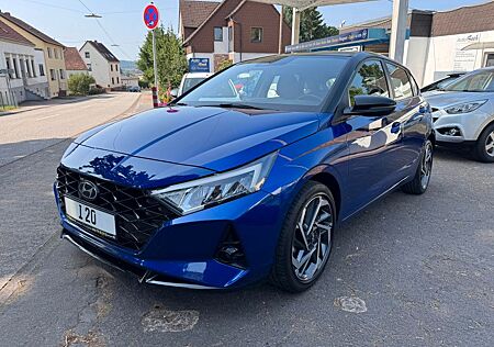 Hyundai i20 Intro Edition Navigation Allwetterreifen
