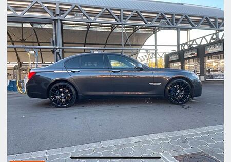 BMW 730d -