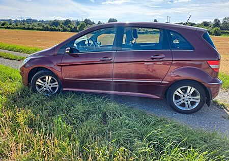 Mercedes-Benz B 180 CDI -