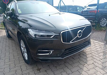 Volvo XC 60 XC60 T8 Twin Engine AWD Momentum Geartronic