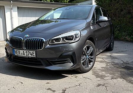 BMW 2er 225 Active Tourer 225xe iPerformance Steptro...