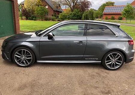 Audi S3 2.0 TFSI S tronic quattro -