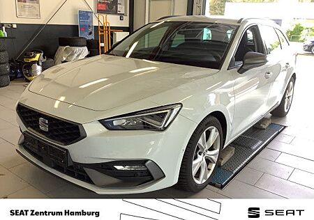 Seat Leon Sportstourer 1.5 eTSI FR DSG Kamera Nav ACC